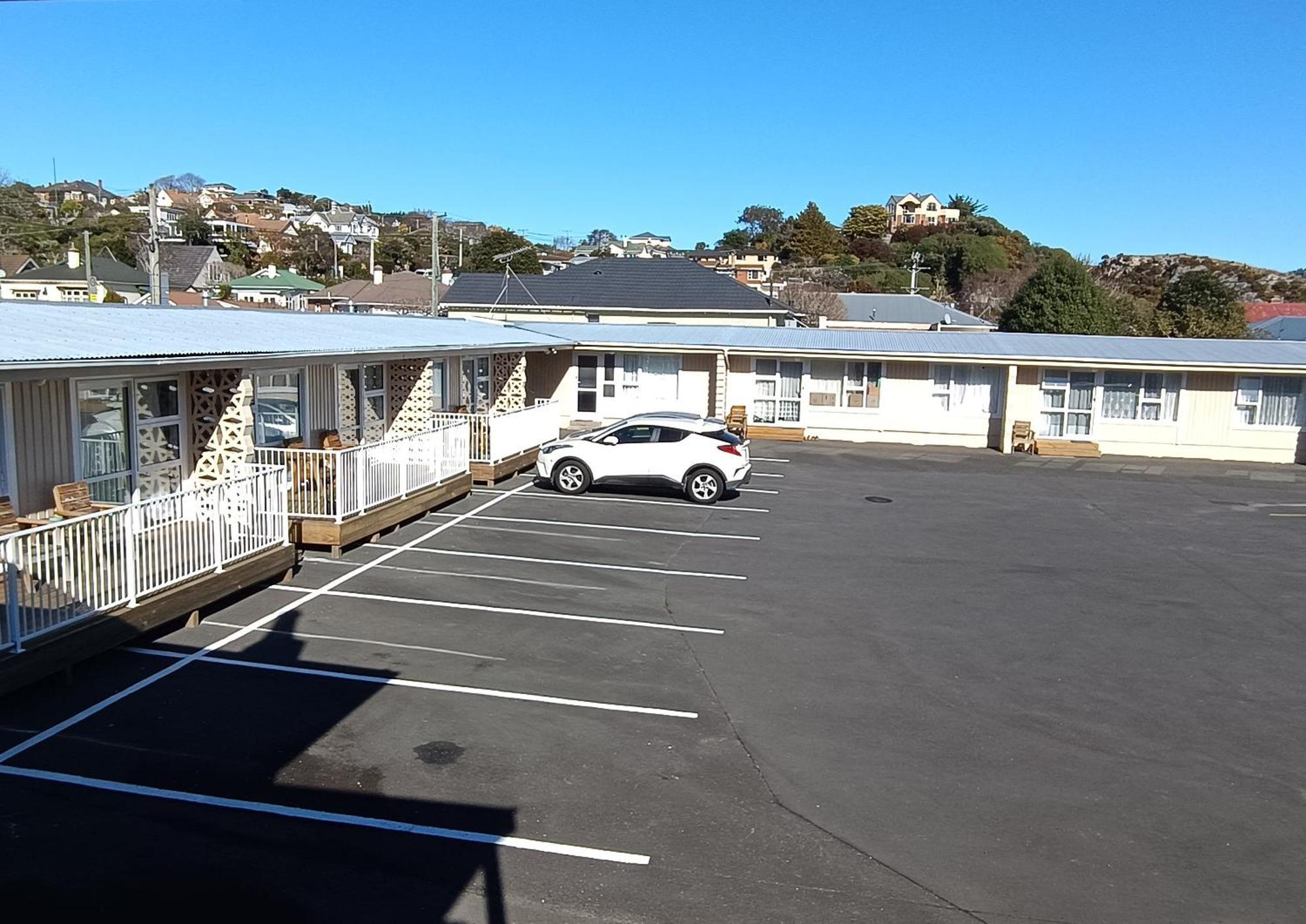 Bayfield Motel And Apartment Dunedin Exterior photo